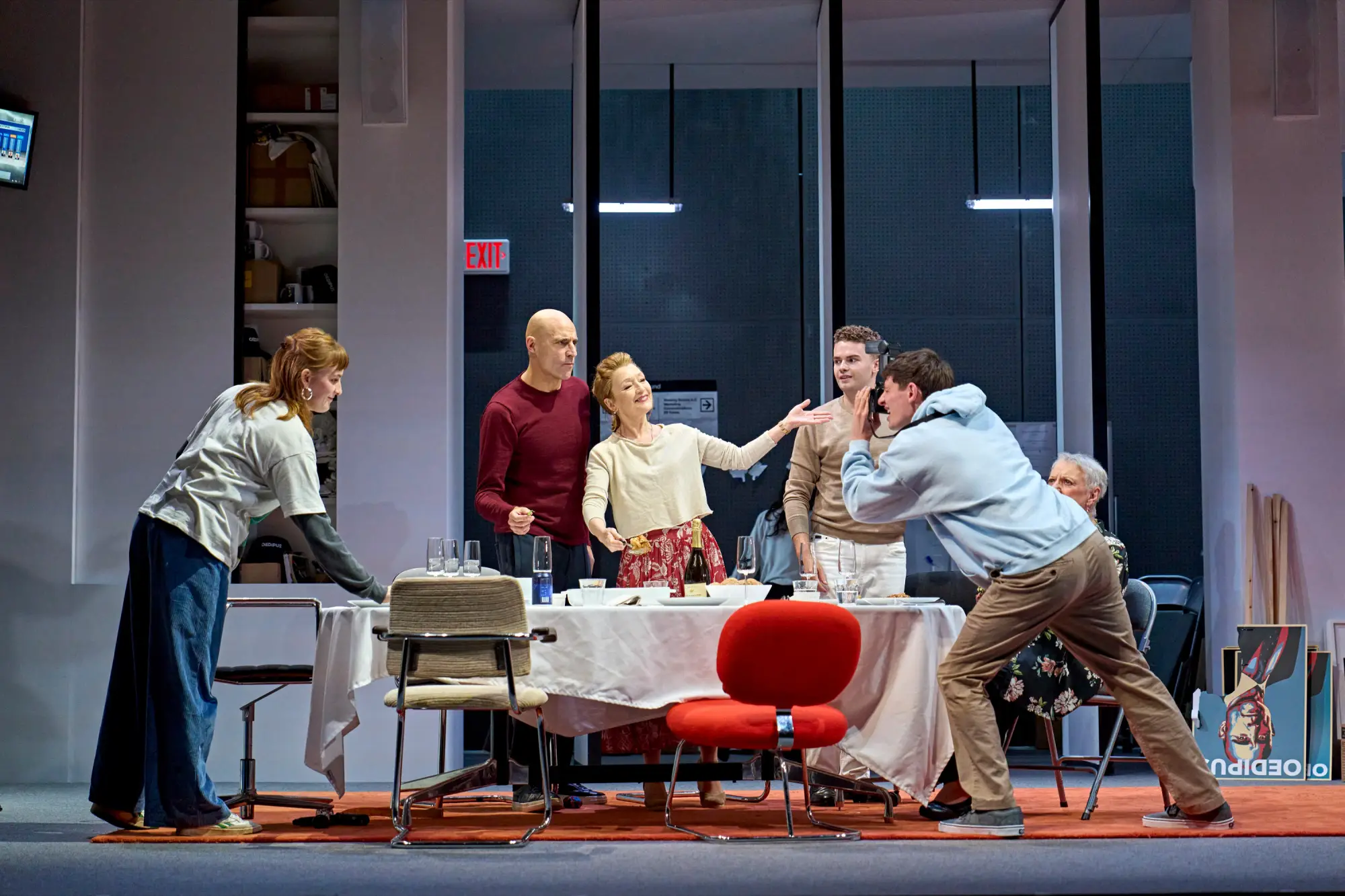 manuel-harlan_oedipus-wyndham-s-dir.-robert-icke-01